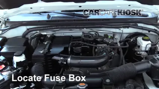 2013 Nissan Frontier SV 2.5L 4 Cyl. Extended Cab Pickup Fusible (motor) Cambio
